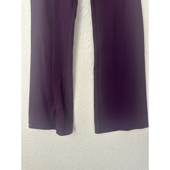 Lululemon Groove Pant III in the Full On Luon Deep Zinfandel Lilac Miss Mosaic - Picture 9 of 10
